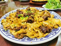 胡杨焖饼-壹阁胡羊焖饼(特色小吃街店)