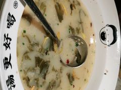 -江渔儿酸菜鱼·拔草餐厅(虎门君乐汇店)