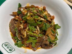 -费大厨辣椒炒肉(太平老街店)