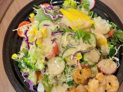 夏威夷鲜虾轻体沙拉杂粮米-Rabbit Cafe私房西餐甜点咖啡(栖霞路店)