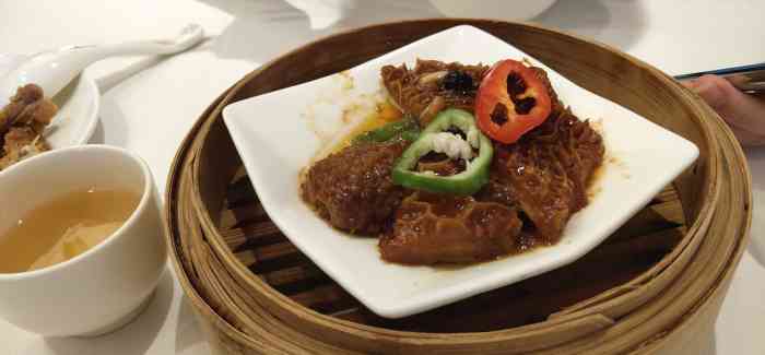 环境舒服,菜品还是可以的,银丝麦香包好吃.