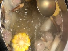 招牌牛骨汤底-牛事制造局牛肉火锅(莲岳路店)