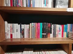 -守望者书店(南开大悦城店)