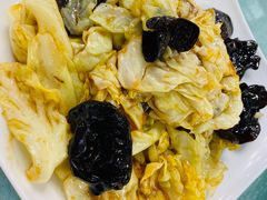 白菜木耳爆豆腐-六和聚传统烤鸭.天津菜(和平店)