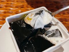 椰奶芋圆龟苓膏-老广酒楼(樱花店)