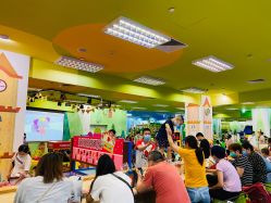 -莫莉幻想儿童乐园(武汉金银潭永旺店)