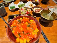-俊屋料理·烧鸟·寿司·日泰融合菜(星际云汇店)