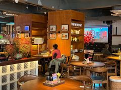 -JINNS锦时 steak&pizza(浸信会礼拜堂旧址店)