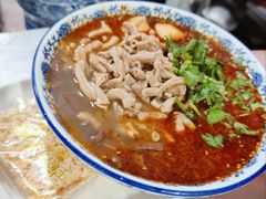 -叶新小吃店(来凤小区总店)