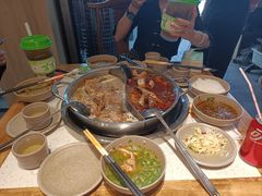 -肖肖酸萝卜鱼火锅(总店)