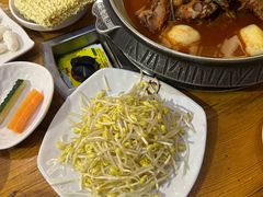 -喇喇排骨火锅·传统韩式脊骨汤(望京西园总店)