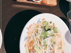 -大头虾越式风味餐厅(光明广场店)