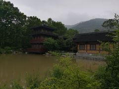 -习家池