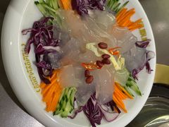 -锅飘飘·东北铁锅炖(雨花客厅店)