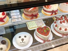 -花花卷卷·鲜食蛋糕(静安久光百货店)