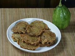 -芦茨金富饭庄·25年老字号·专做稻草鸡