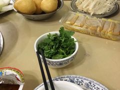 -月圆火锅(宁海东路二店)