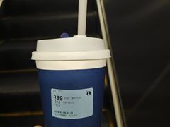 -瑞幸咖啡(江南万达三层店)