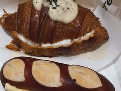 现熬蓝莓芝士碱水棒-PAOPAO Bakery&Café(港汇店)