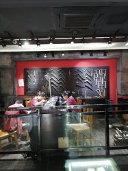 -凤凰县苗族银饰锻制技艺传习所