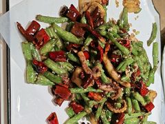 -东口码头·烧鸽子·鱼头泡饼·地方菜(金鹰悦城店)