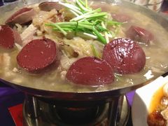 -吴记酱骨炖菜馆(康安路店)