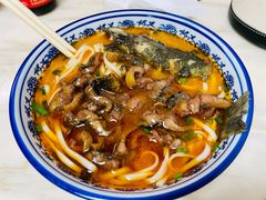 -何记鳝鱼面馆(开发区分店)