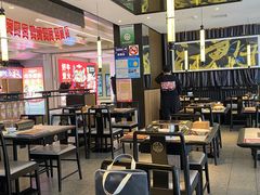 大堂-江边城外烤全鱼(世茂广场店)