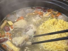 -濠轩阁特色生蚝火锅(水湾路店)