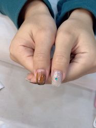 -董小姐日式美甲美睫·皮肤管理