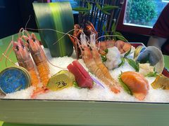 -万岛日本料理铁板烧(大宁店)
