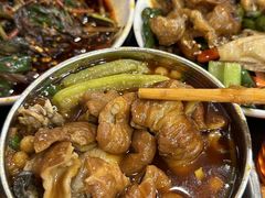-鸿顺老铁锅美蛙鱼府(解放碑店)