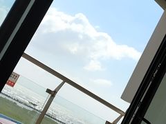-上海南汇嘴大堤酒店