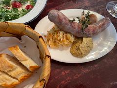 冈冈自家制香肠-羽深肉铺 Steak & Wine