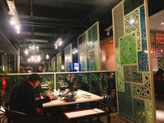 卡座-百年果林椰子鸡(中洲店)