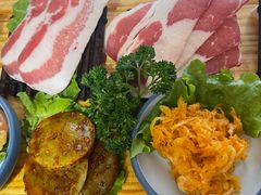 -明洞阿姨·韩式酱蟹烤肉·创意料理(三元桥店)