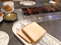 -河坝烧烤串城(金达莱店)