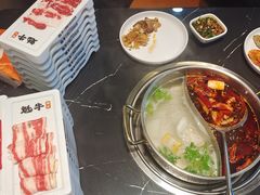 -魁牛·潮汕牛肉自助火锅(沈辽路万达店)