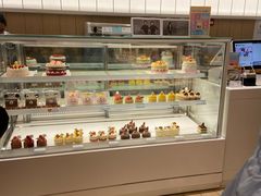 面包甜点陈列柜-好利来(熙地港店)