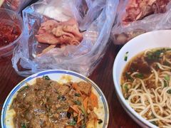 -聚合鑫东北熏酱熟食麻辣面(长阳店)