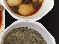 -继红顺河抄手名小吃