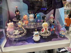 -泡泡玛特POPMART(上海环球港店)