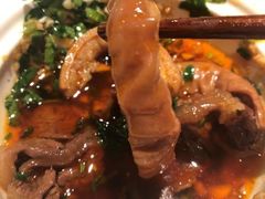 -潮火锅·麻辣牛肉火锅(观音桥方圆·LIVE店)