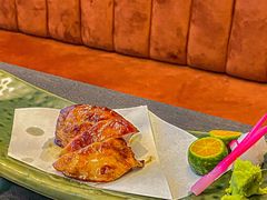-铭牛烧肉·和牛海鲜自助(高新月牙湖店)