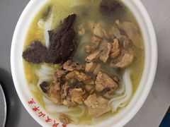 -文山荷鲜居(翠湖店)