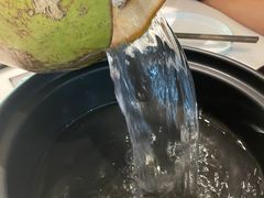 -东椰·海南椰子鸡火锅(朝阳门店)