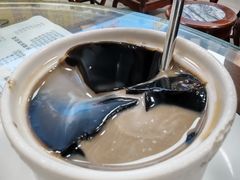 -俊丽双皮奶甜品店