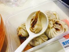 -老上海食惠裡小籠包生煎包