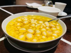 鸡油莲子鸡头米-杭州西子湖四季酒店·金沙厅