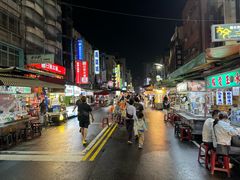 -六合夜市
